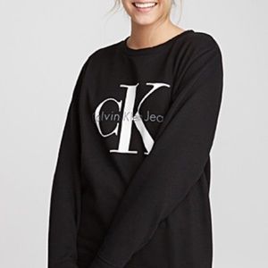 Calvin Klein black crewneck sweatshirt